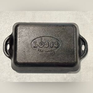 Lodge Cast Iron Rectangle Mini Server 10 Ounce Cornbread Brownie Pan Grill
